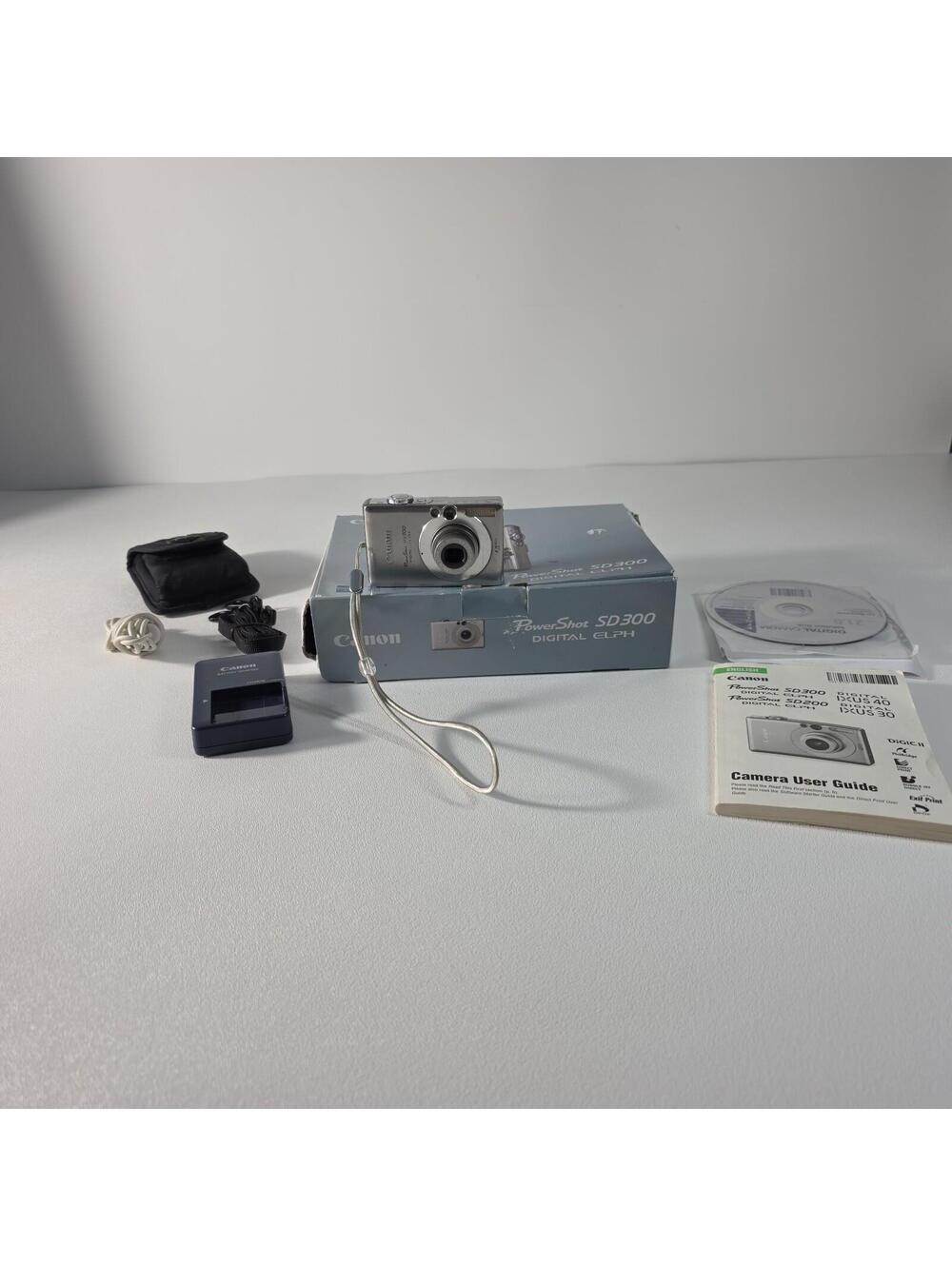 Canon PowerShot Digital ELPH SD300 Camera w/ Battery, SD Card & Charger Tested - Picture 3 of 9